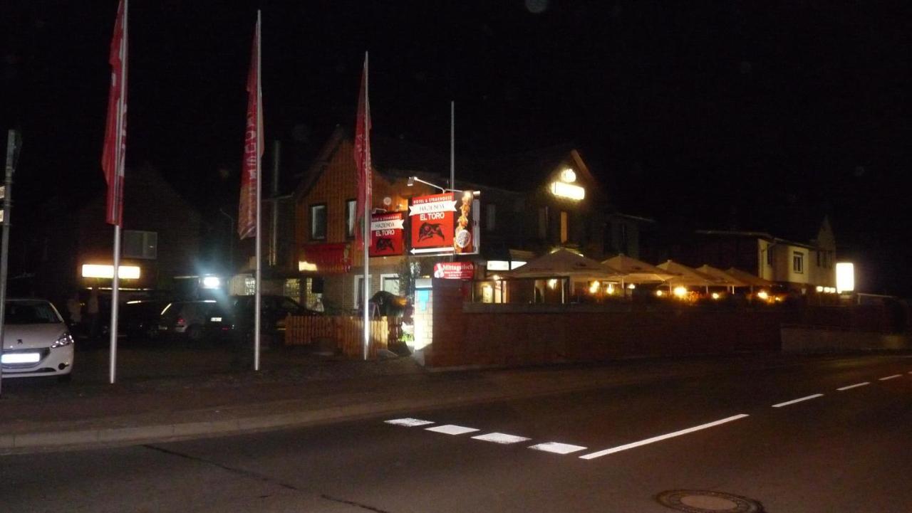 Hotel Rodizio Ug Wolfsburg Buitenkant foto