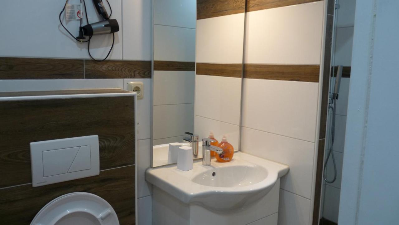 Hotel Rodizio Ug Wolfsburg Buitenkant foto